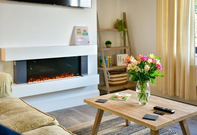 펜션 Just Stay Wales   Heatherslade House