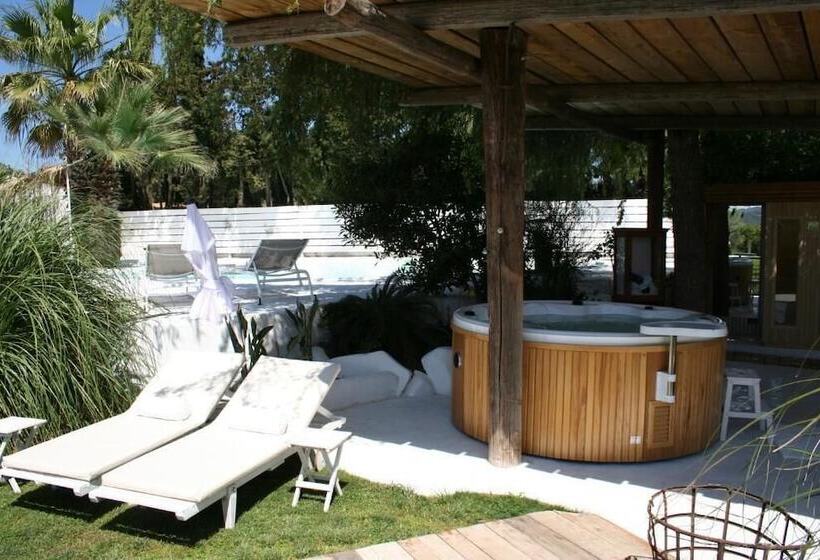 بنسيون Le Rondini