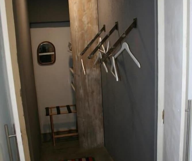 بنسيون Le Rondini