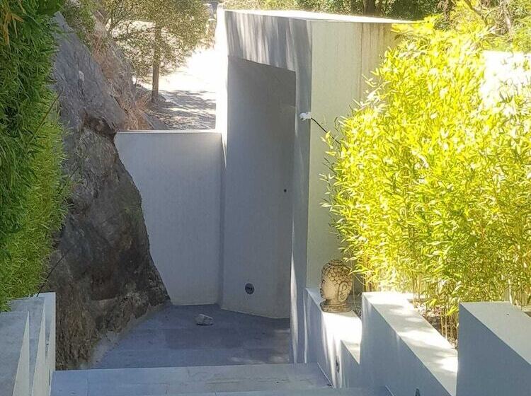 膳宿费 Marbella Boutique Art