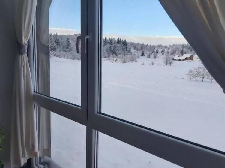 펜션 Rooms & Apartment Milan Saborsko