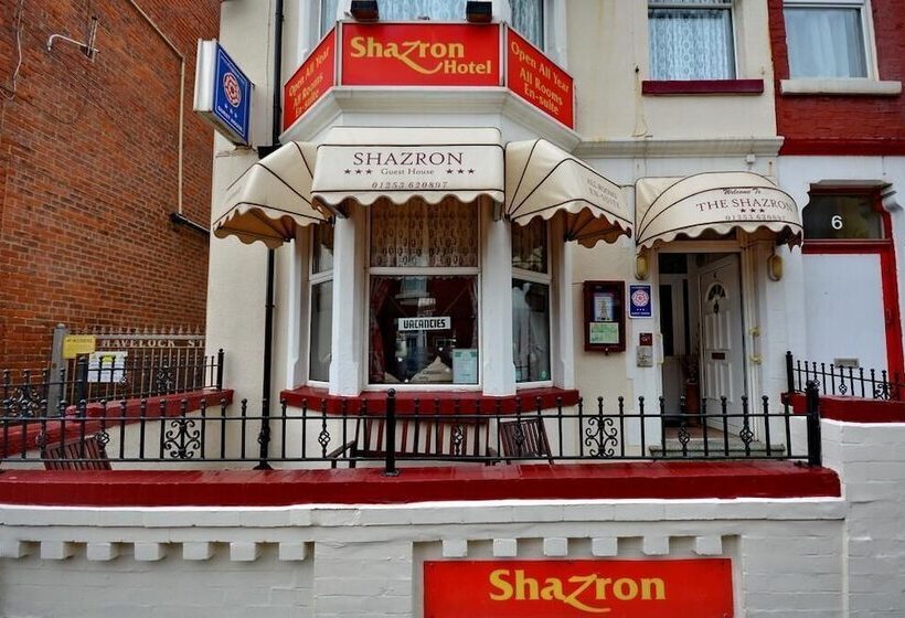 ペンション Shazron