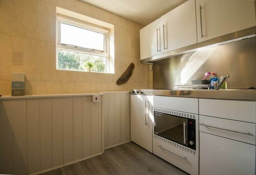 ペンション The Foxes Den