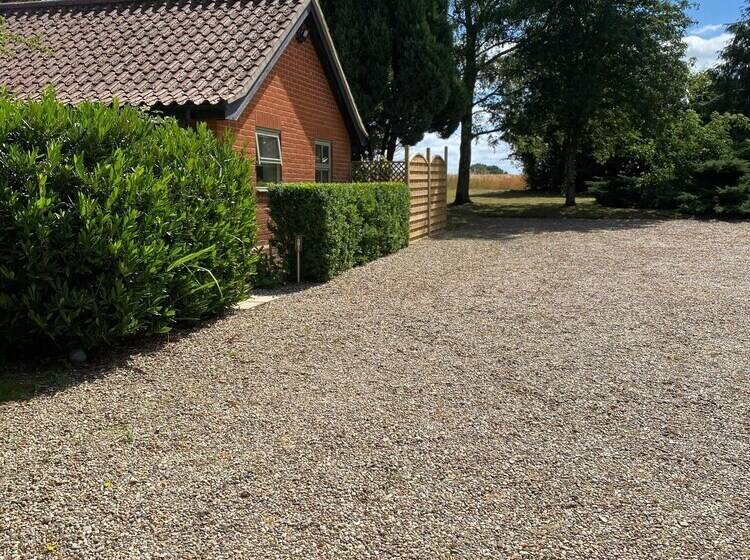 ペンション The Foxes Den