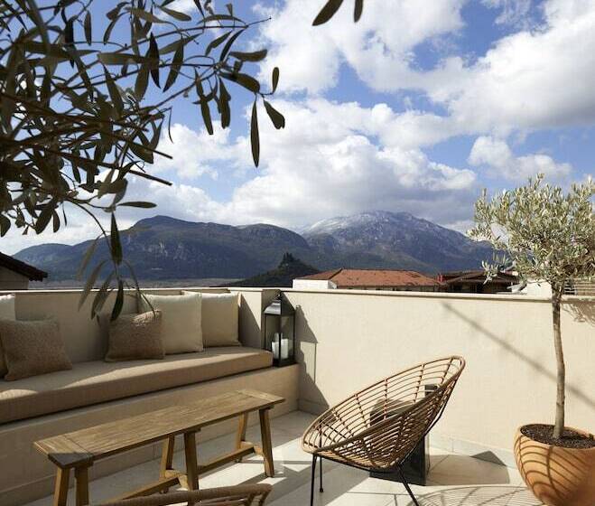 پانسیون The Storyteller Boutique House