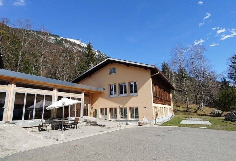 פנסיון Ufemegg Ferienwohnungen