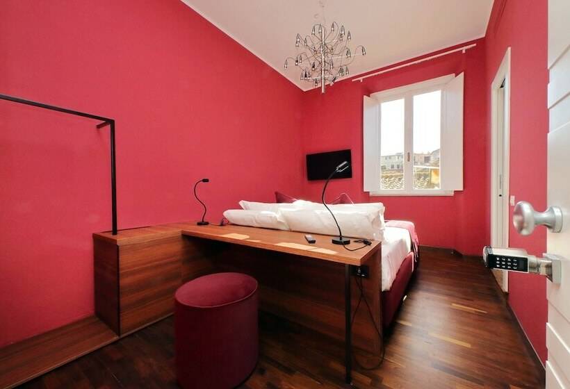 پانسیون Youroom Coppelle