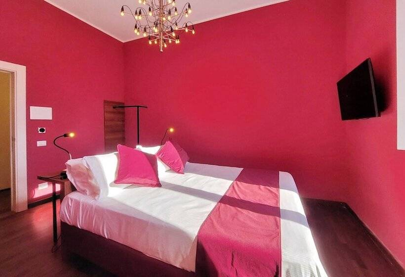 پانسیون Youroom Coppelle