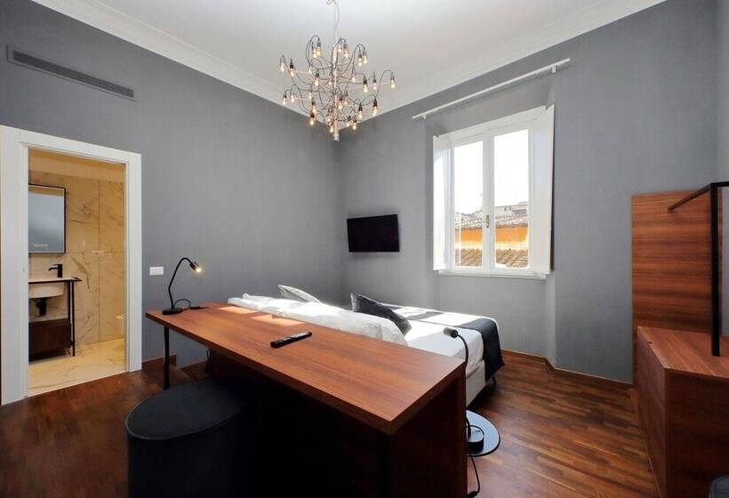 پانسیون Youroom Coppelle