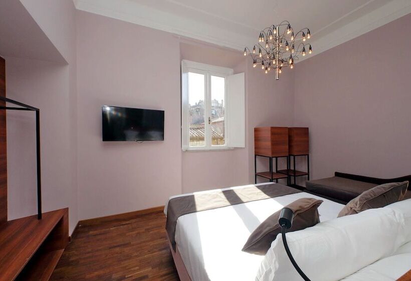 پانسیون Youroom Coppelle