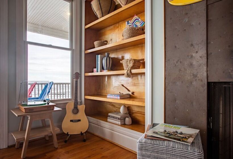 Poseidon By Avantstay On The Beach! Two Ocean Facing Balconies & Hot Tub