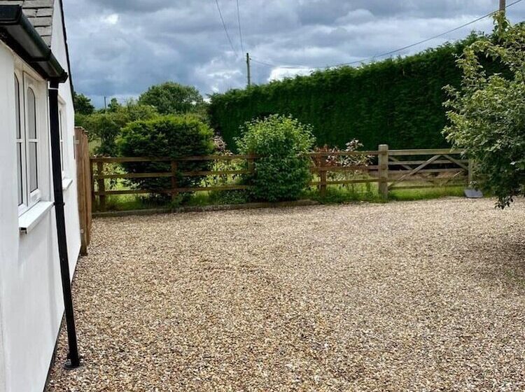 Remarkable 1 Bed Cottage In Chester