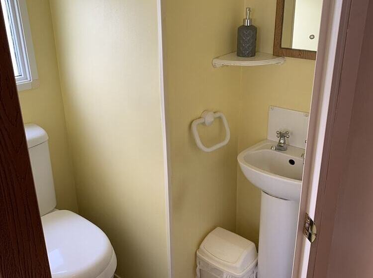 Remarkable 2 Bed Caravan In Ingoldmells