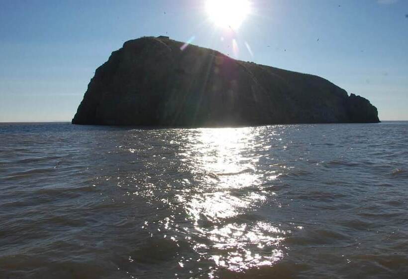 住所  95 Holiday Resort Unity 3 Bedrooms Entertainment Passes Included