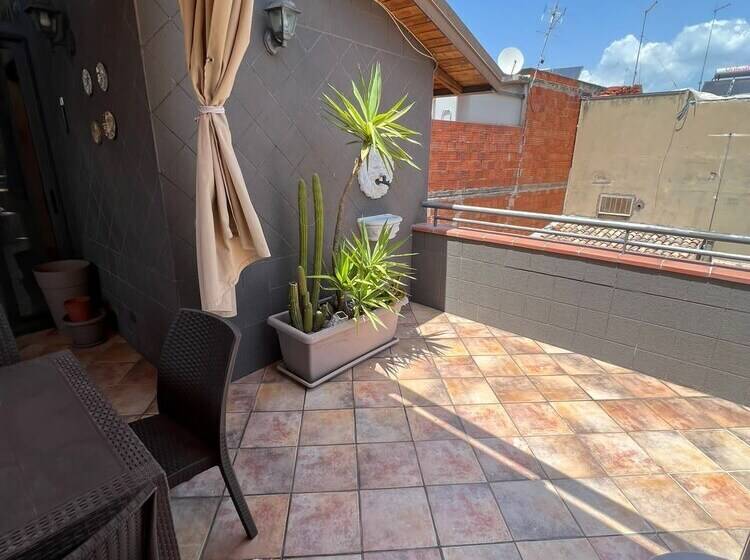 Резиденция Apartment With Terrace Close To Catania, Sicily