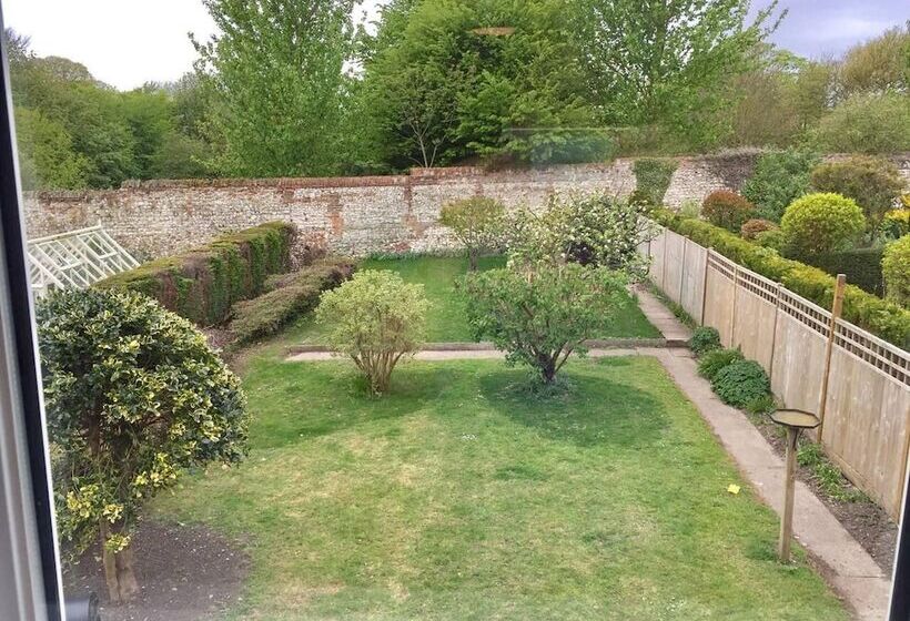 住所  Lovely 3 Bed House, Burnham Market, North Norfolk