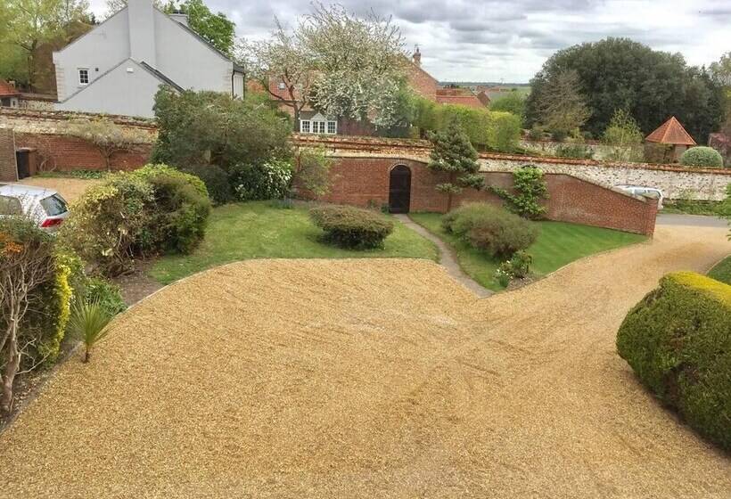 住所  Lovely 3 Bed House, Burnham Market, North Norfolk