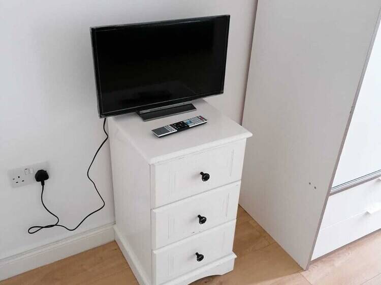 레지던스 Lovely And Spacious House In South London