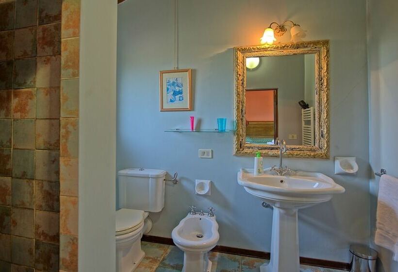 레지던스 On The Coast Of The Tyrrhenian Sea Combined