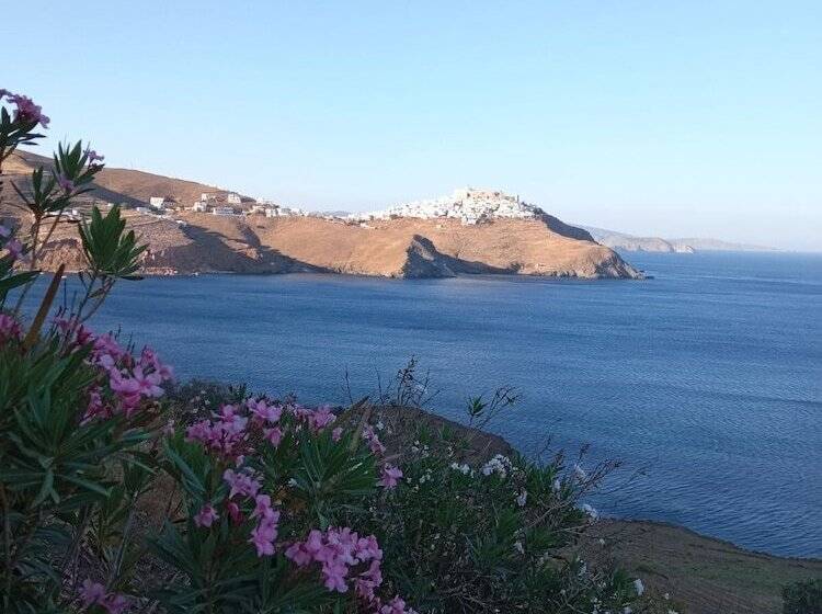 اقامتگاه Siesta Villas Nearby Tzanaki Beach