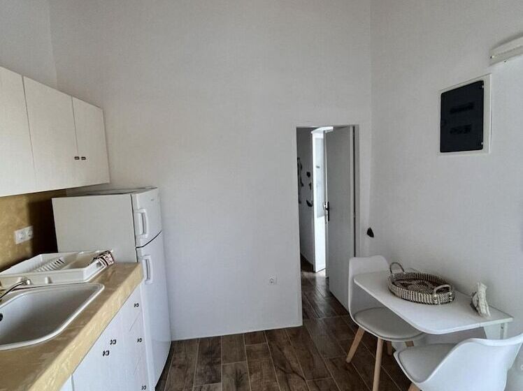 اقامتگاه Siesta Villas Nearby Tzanaki Beach