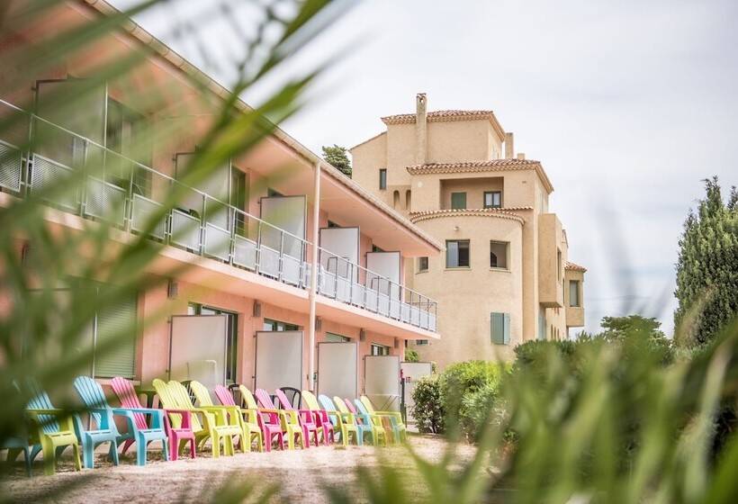 אתר נופש Village Vacances Lou Castelet