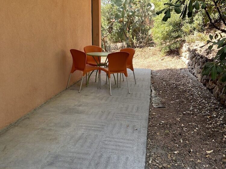 אתר נופש Village Vacances Lou Castelet