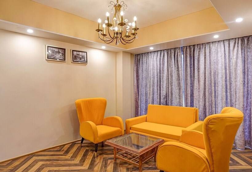 استراحتگاه Naturevilas Sarovar Premiere Manali