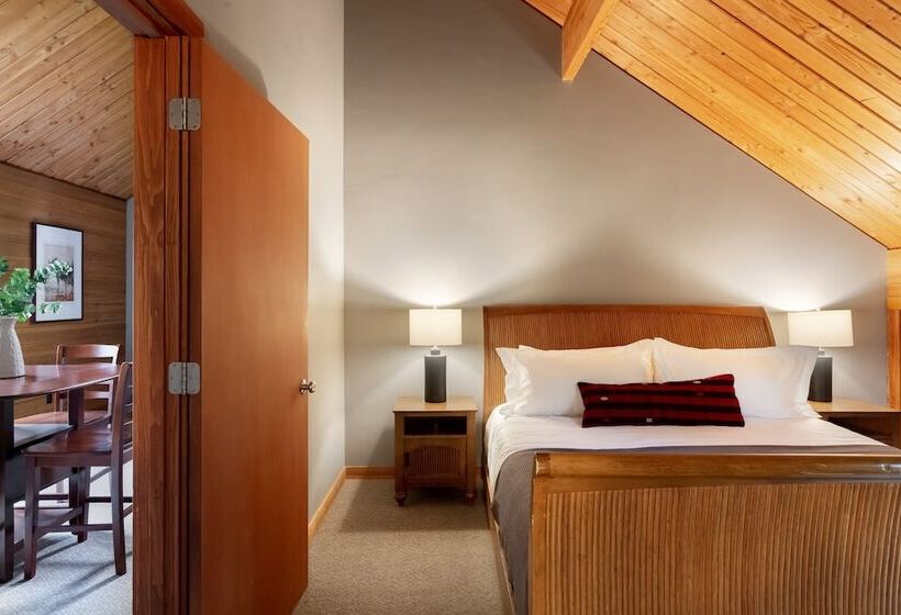 Skylight By Avantstay Elevated Mountain Home W/ Hot Tub, Billiards, Large Patio