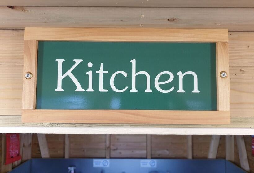 6m Emperor Tent, Near Whitby, With Log Burner