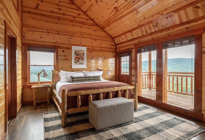 Sugarland By Avantstay Sleeps 28! Home Theatre! Two Hot Tubs! Indoor Pool! Incredible Views!