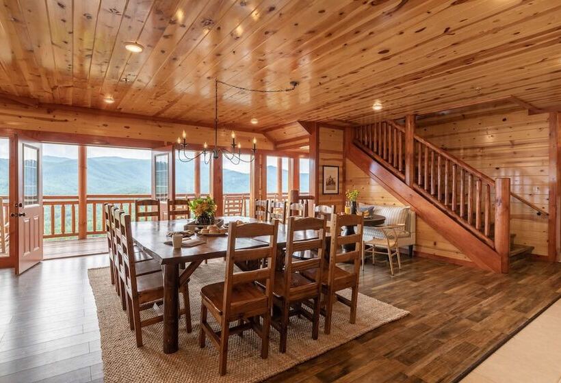 Sugarland By Avantstay Sleeps 28! Home Theatre! Two Hot Tubs! Indoor Pool! Incredible Views!