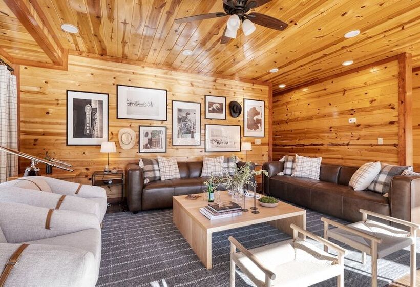 Sycamore By Avantstay Spectacular Mountain Home W/ Indoor Pool, Hot Tub, Home Theatre & Fire Pit!