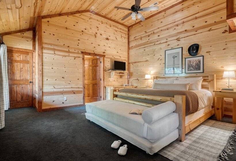 Sycamore By Avantstay Spectacular Mountain Home W/ Indoor Pool, Hot Tub, Home Theatre & Fire Pit!