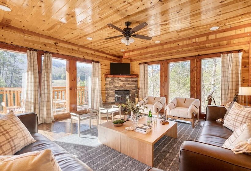 Sycamore By Avantstay Spectacular Mountain Home W/ Indoor Pool, Hot Tub, Home Theatre & Fire Pit!