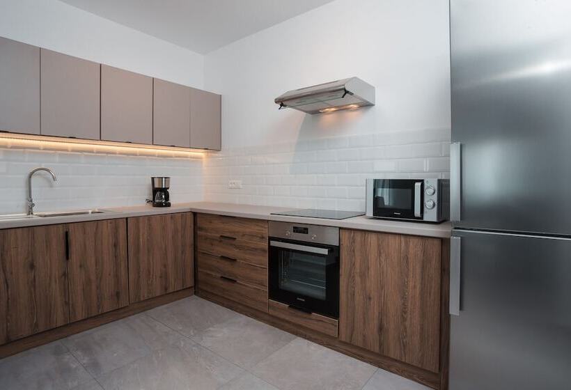 Terra Pietra Luxury Villas & Suites