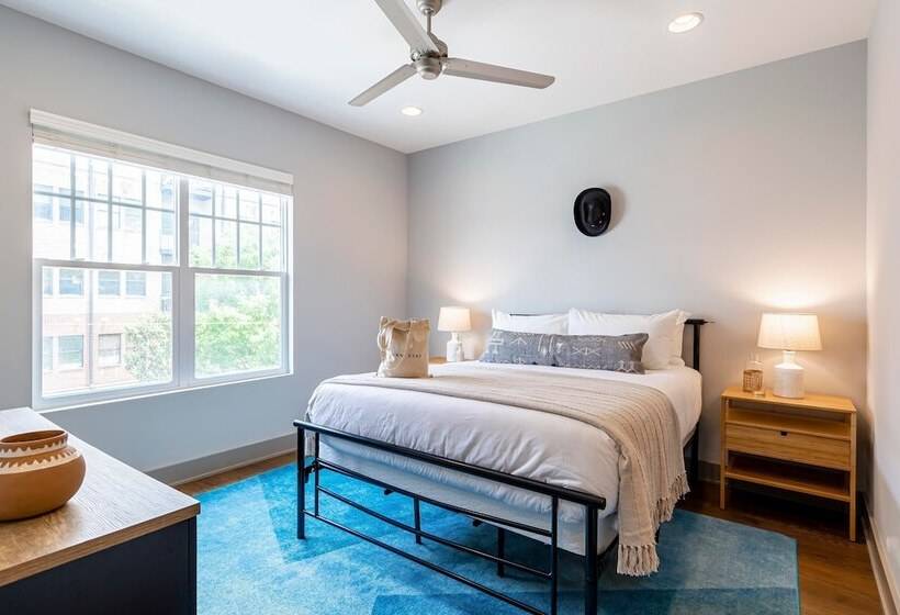 Waverly By Avantstay Nashville Inspired Townhome W/ Luxury Kitchen, Pool Table