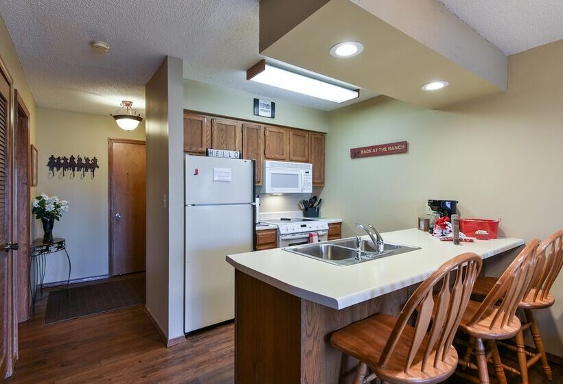 Westcreek Ranch @ Notch   No Stairs! 2 Pools, Fishing Lake, 1 Mile To Sdc!