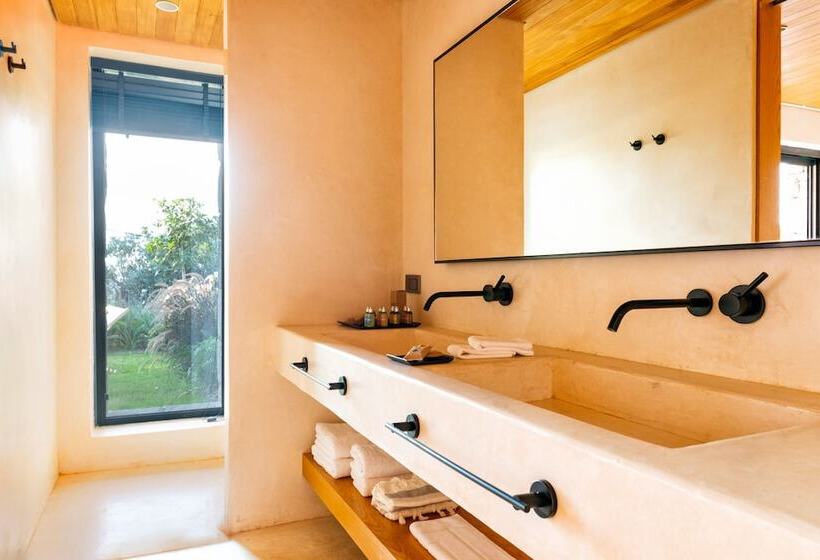 Bed and Breakfast Birdcage 33 Hotel   Adult Only