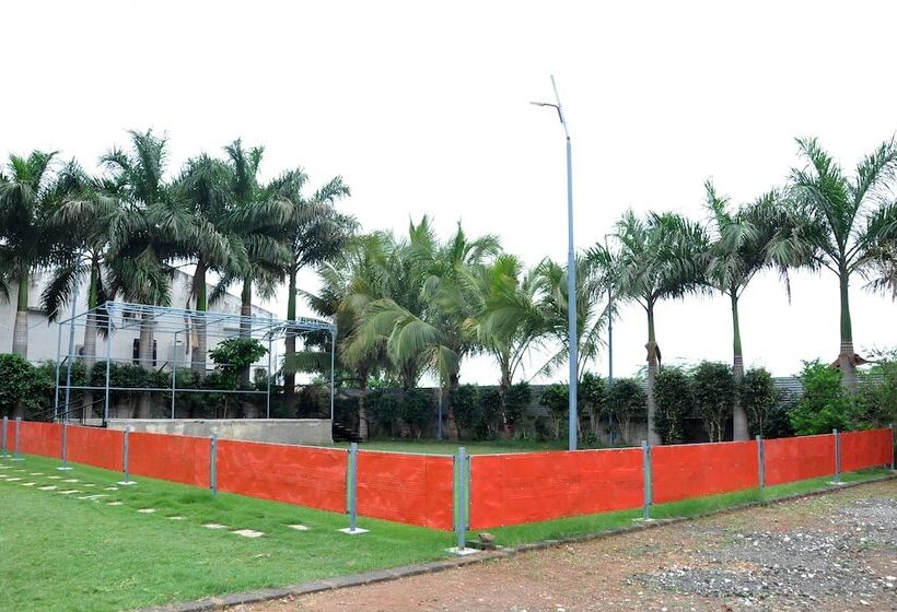 צימר Cosmopolitan Cultural Centre