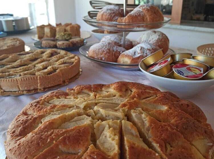 ベッドアンドブレックファースト Country House L Antica Pietra