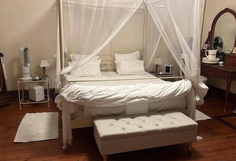 مبيت وإفطار En Bord De Rivière