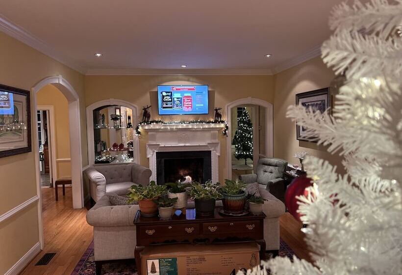 민박 Nesselrod On The New