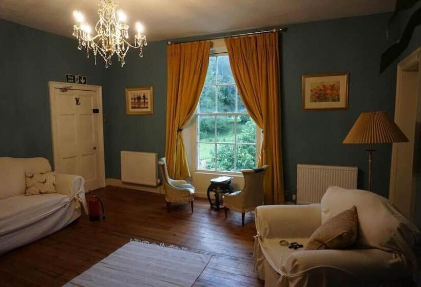 مبيت وإفطار Red Lodge Country House