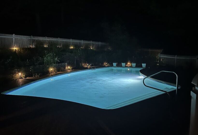 مبيت وإفطار The Brattleboro