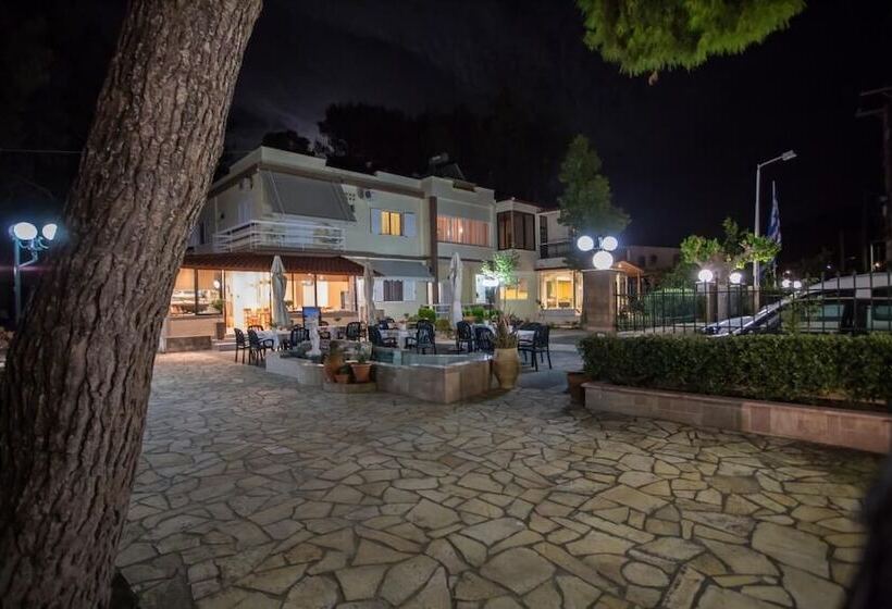 צימר Vasilios Marinos Rooms