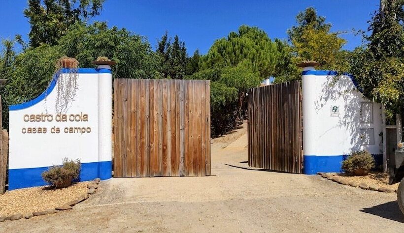 Casas De Campo Do Castro Da Cola