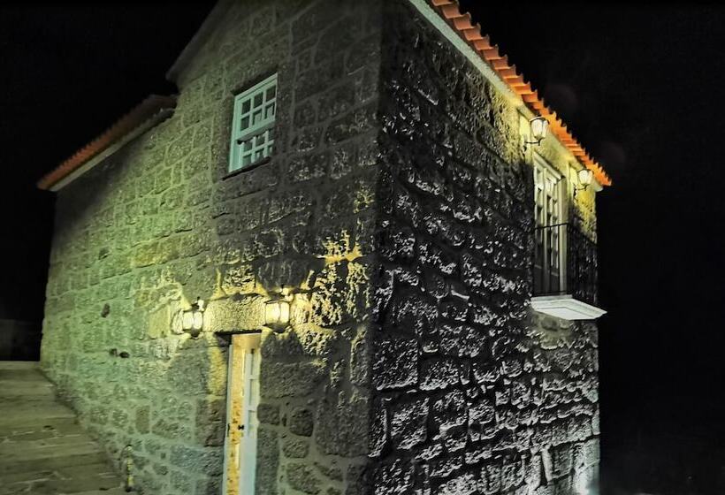 Remarkable 1 Bed Cottage In Arcos De Valdevez