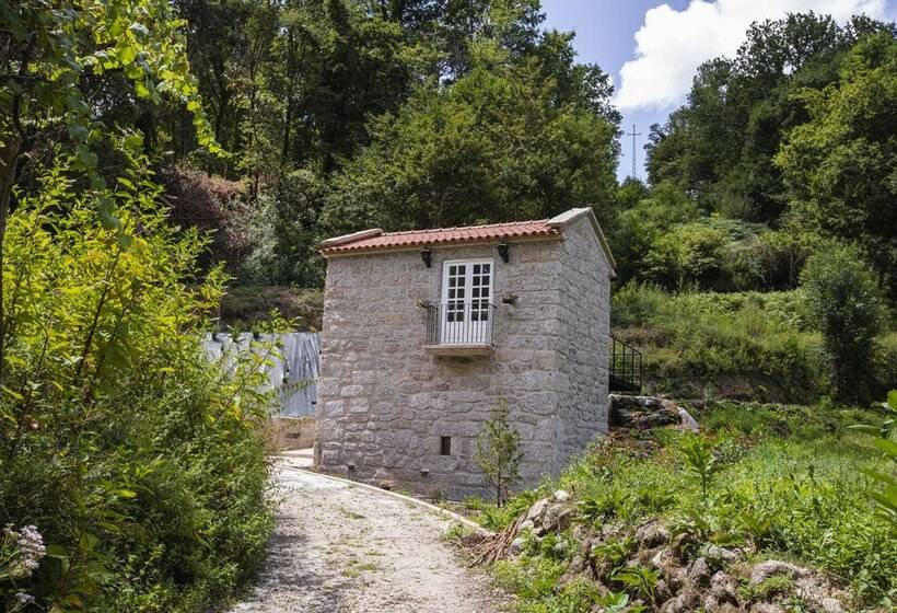 Remarkable 1 Bed Cottage In Arcos De Valdevez