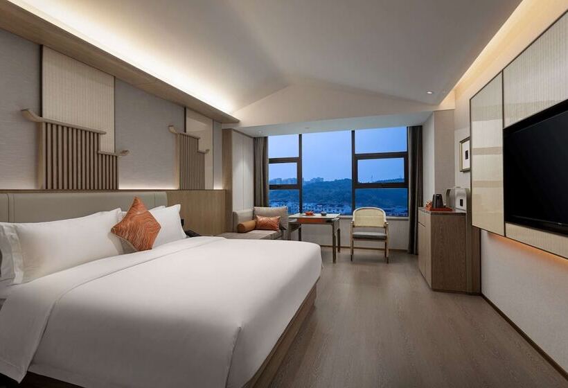 Days Hotel By Wyndham Chenzhou Beihu